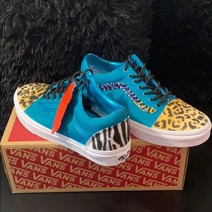 Customized Safari Vans
